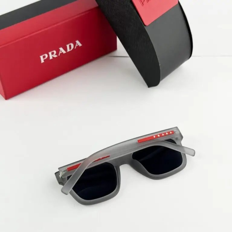  Prada Style Square Frame Sunglasses